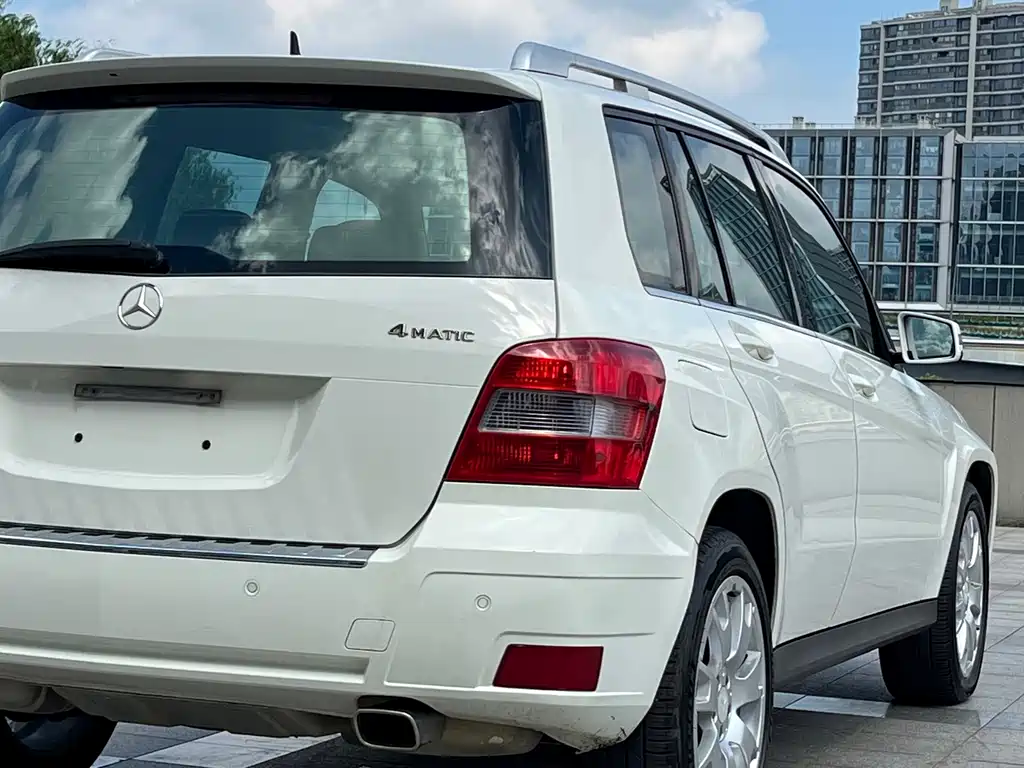 Mercedes-Benz GLK-Class (Import) — миниатюра 6