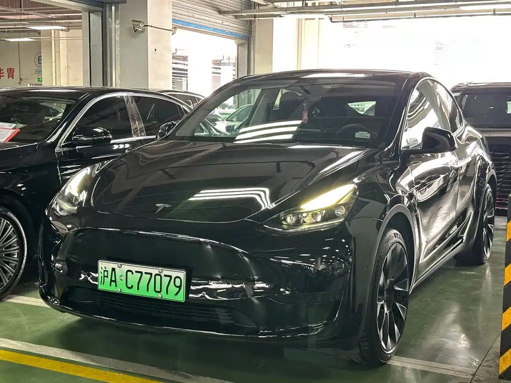 Tesla Model Y 2022 RWD Drive Dynamic Edition