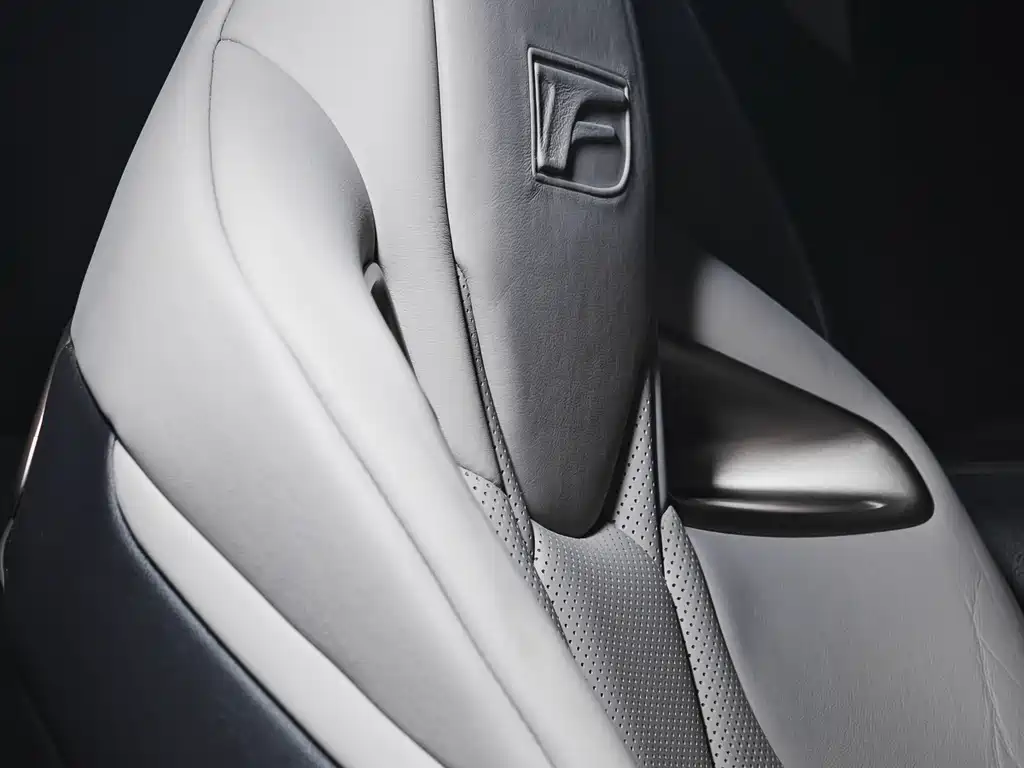 Lexus RC F — миниатюра 19