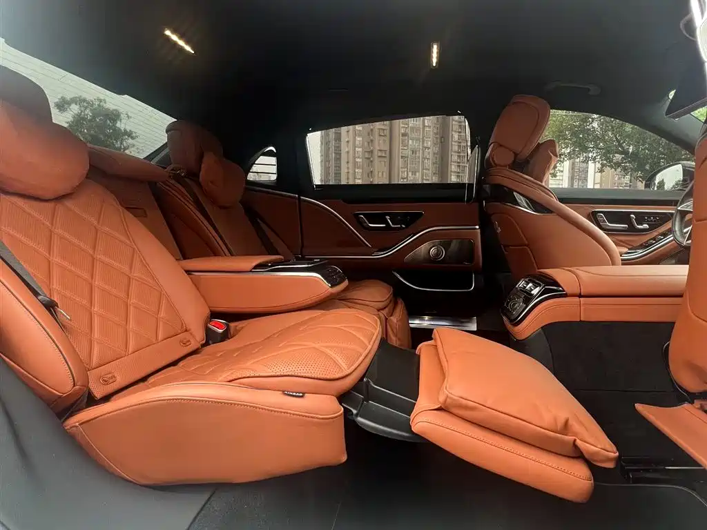 Mercedes-Benz S-Class — миниатюра 17