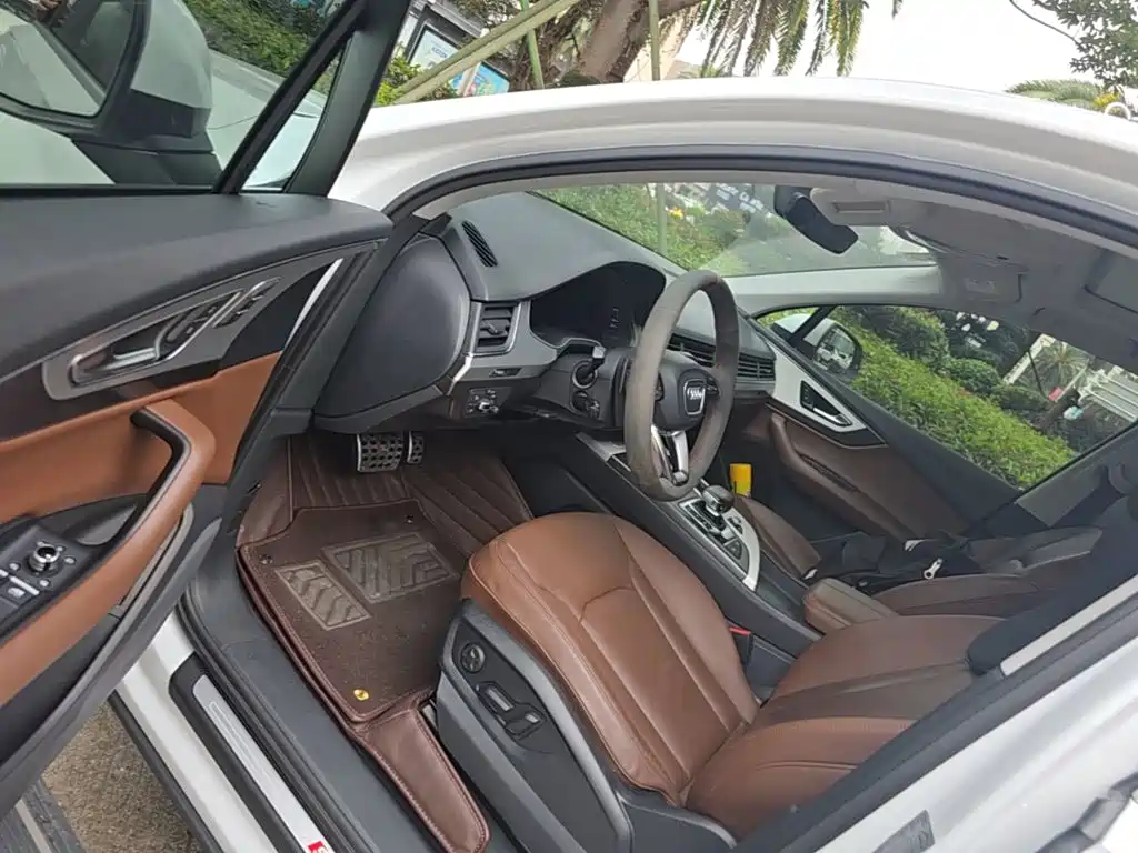 Audi Q7 — миниатюра 16