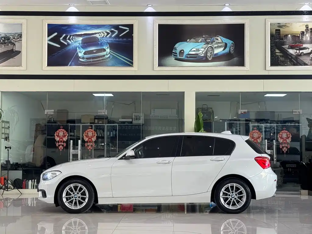 BMW 1 Series (Import) — миниатюра 11