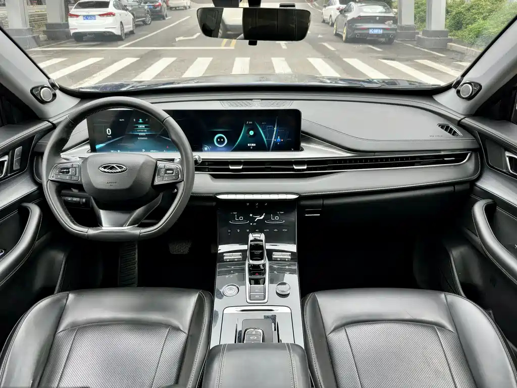 Chery 8 PLUS 2021 290TGDI DCT