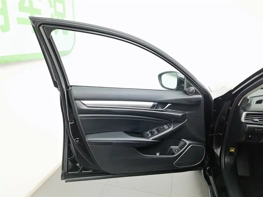 Honda Accord 2022 260TURBO Luxury
