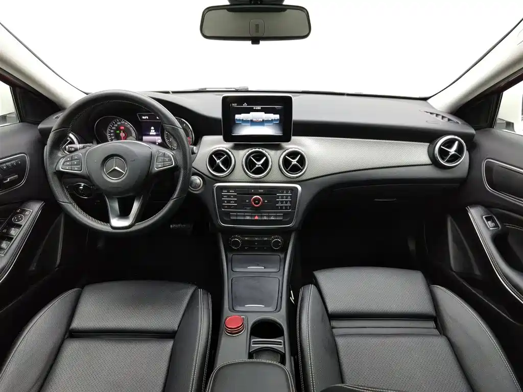 Mercedes-Benz GLA 2016 GLA 200
