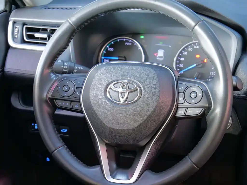 Toyota Wildlander — миниатюра 13