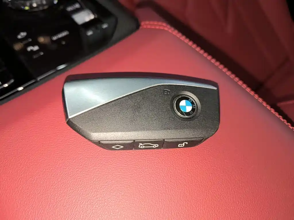 BMW X3 — миниатюра 9