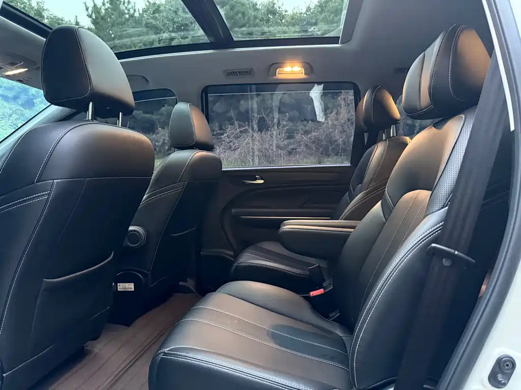 GAC Motor Trumpchi M6 — миниатюра 6