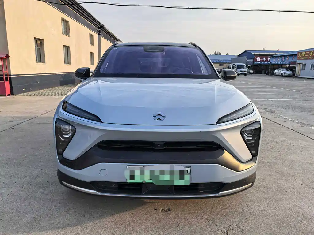 NIO ES6 — миниатюра 2