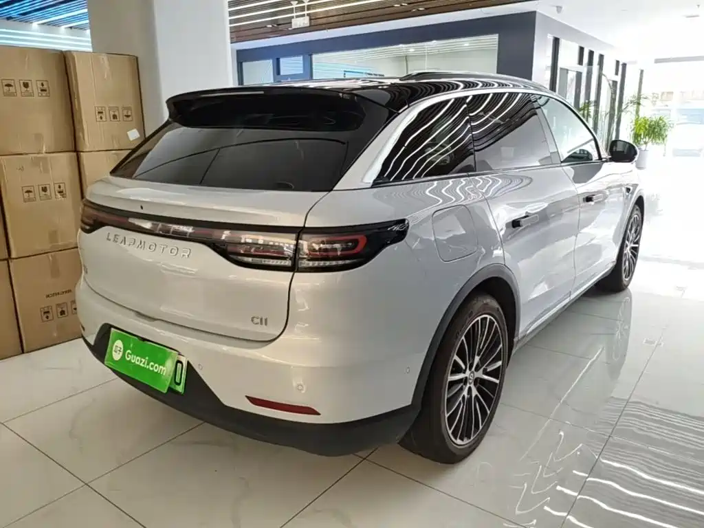 Leapmotor Leapmotor C11 — миниатюра 7