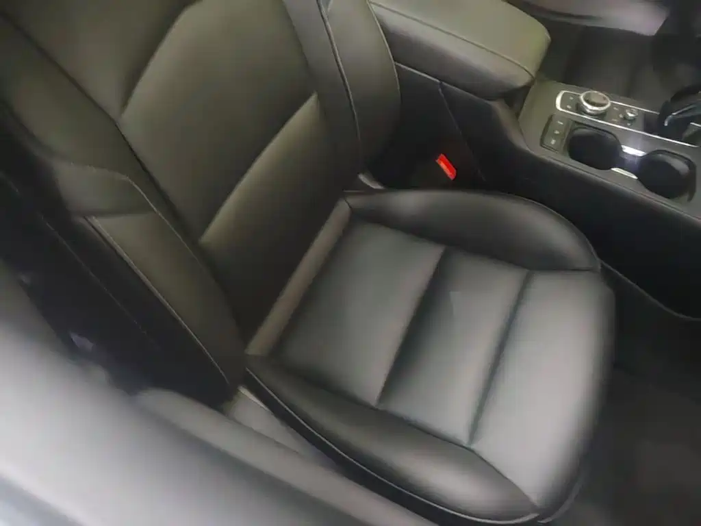 Cadillac XT4 — миниатюра 25
