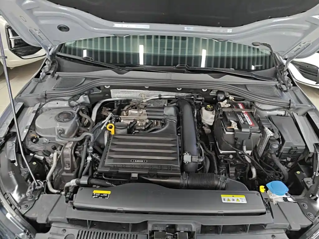 Volkswagen Golf — миниатюра 16