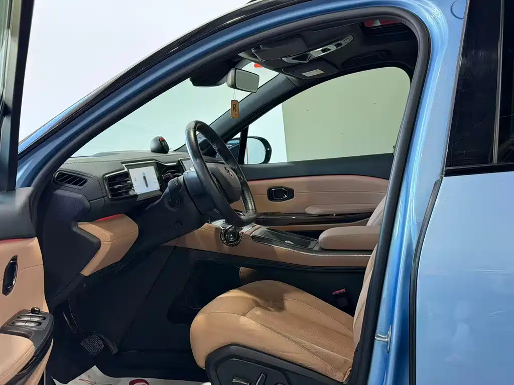 NIO ES6 — миниатюра 5