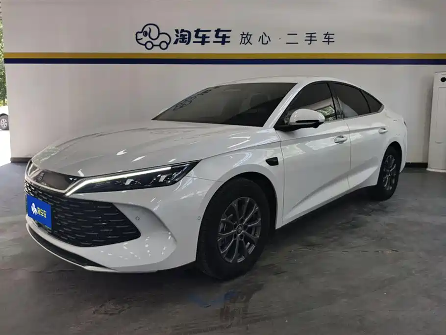 2025 BYD Qin - zdjęcie 1 z 16