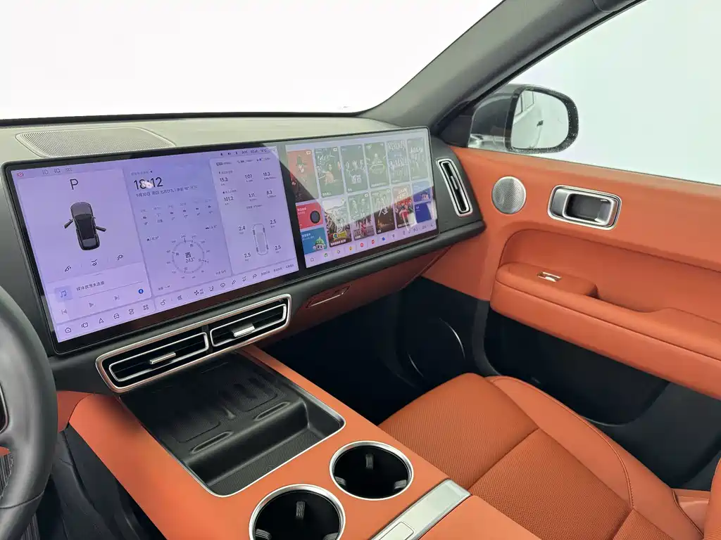 Li Auto Li L6 — миниатюра 5