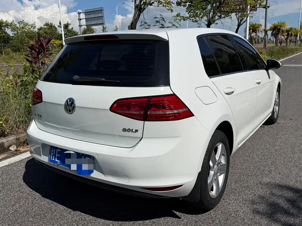 Volkswagen Golf — миниатюра 4