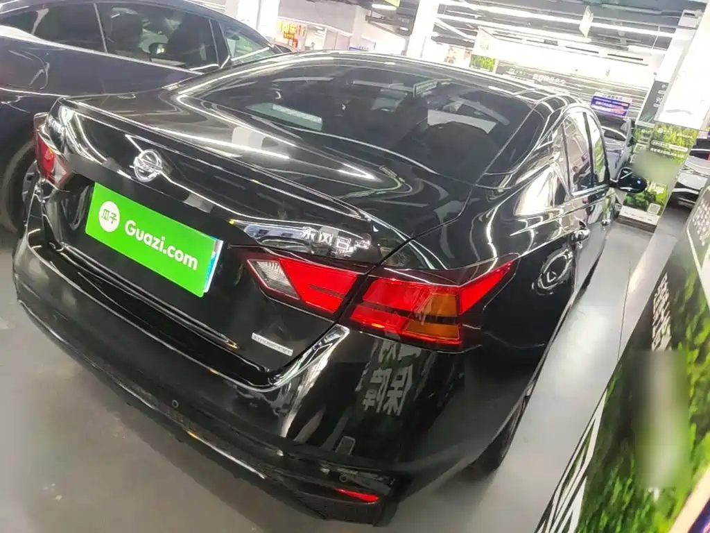 Nissan Teana — миниатюра 7