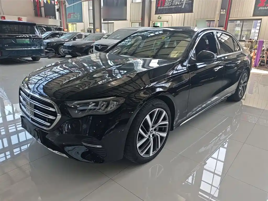 Mercedes-Benz E-Class 2024