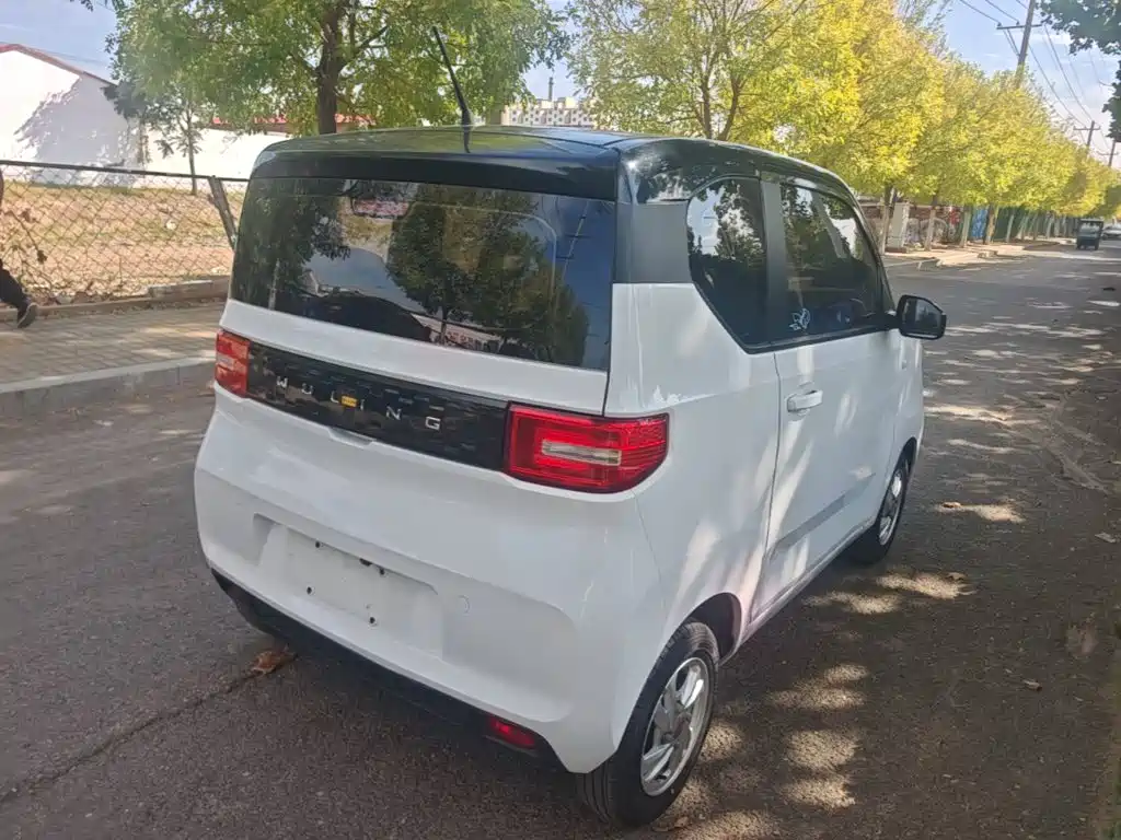 Wuling MINIEV — миниатюра 7