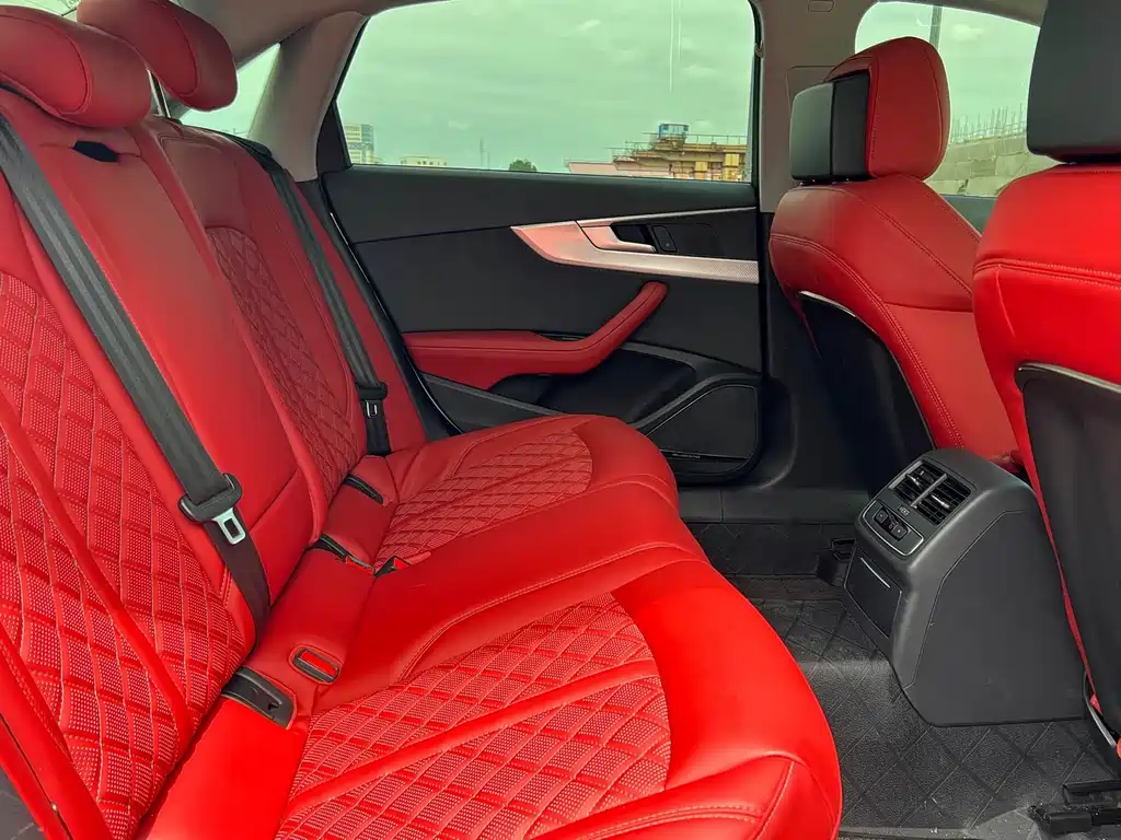 Audi A4L — миниатюра 3