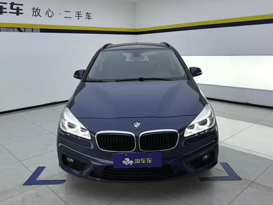 BMW 2 Series Active Tourer — миниатюра 2