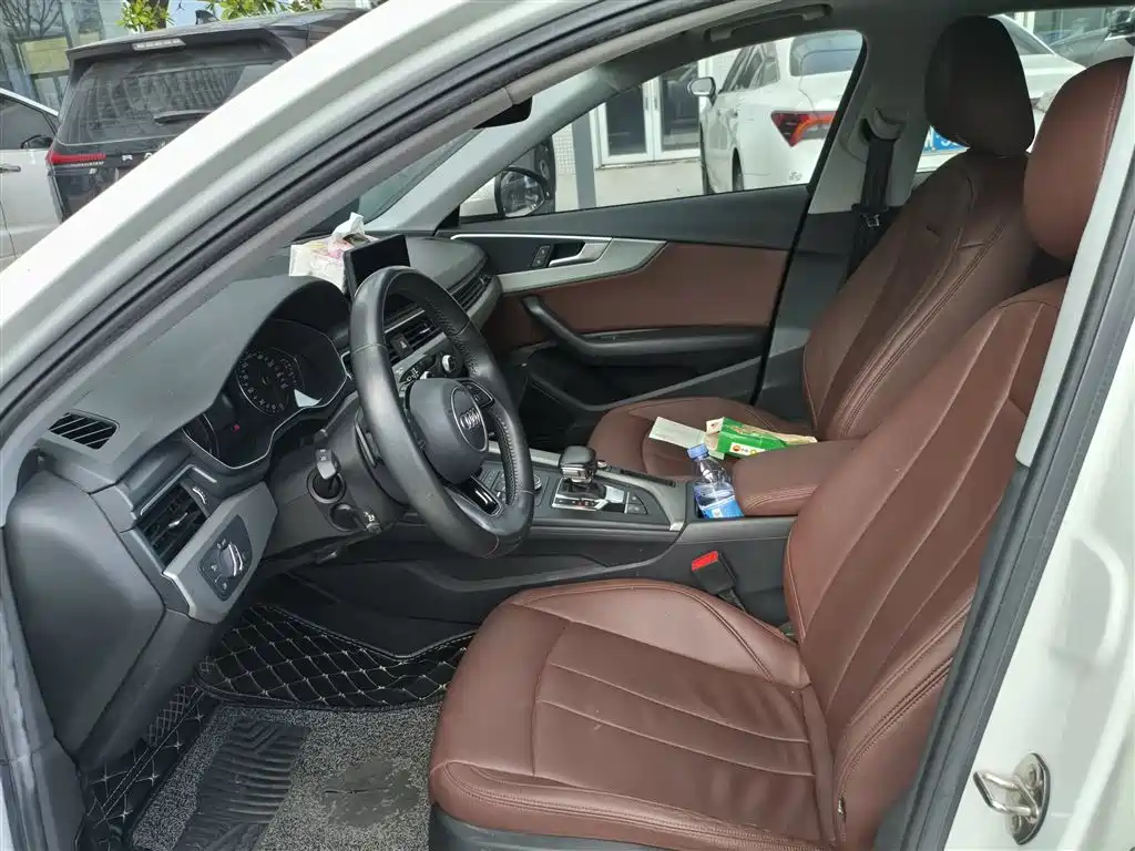 Audi A4L — миниатюра 4