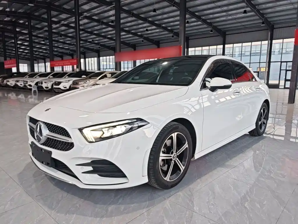 Mercedes-Benz A-Class — миниатюра 2