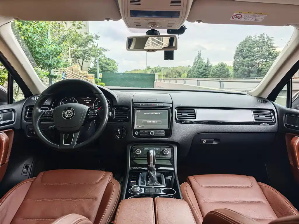 Volkswagen Touareg 2016 3.0TSI