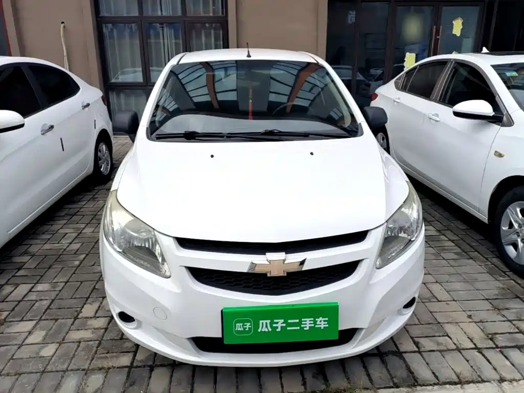 Chevrolet Sail — миниатюра 3