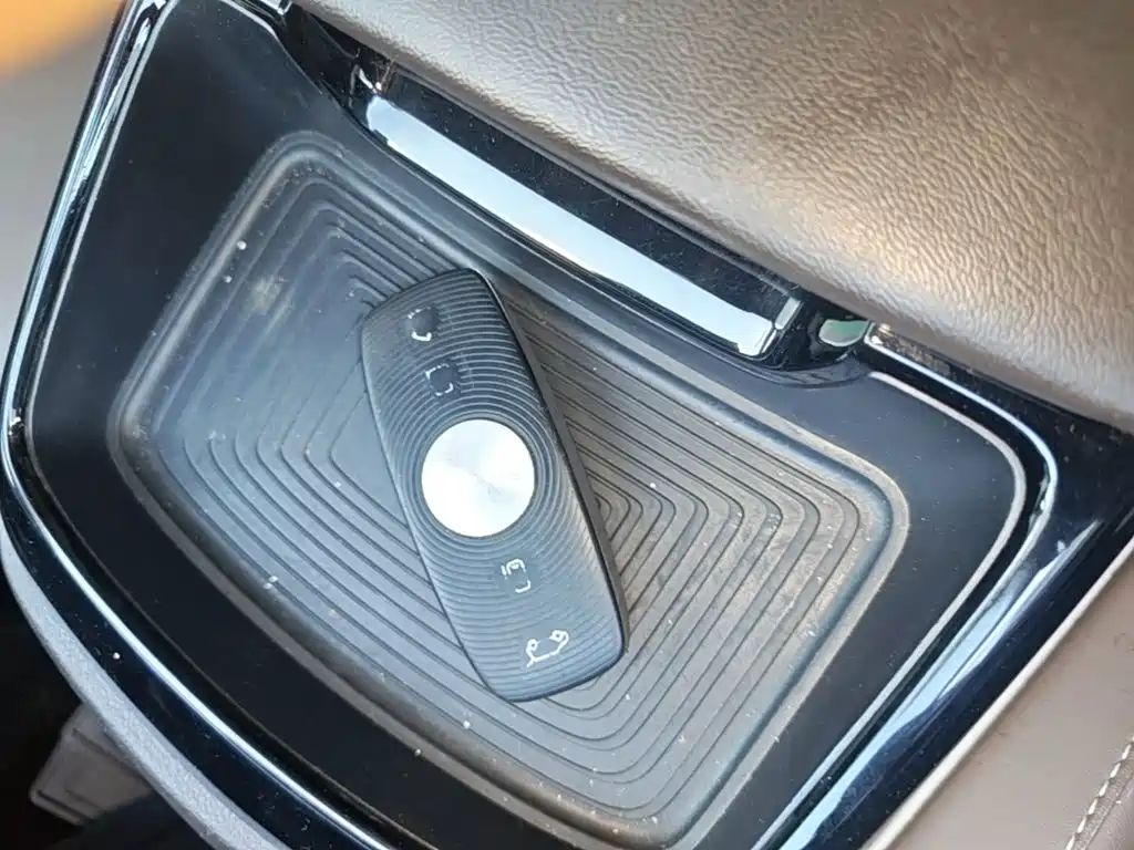 Roewe iMAX8 — миниатюра 9