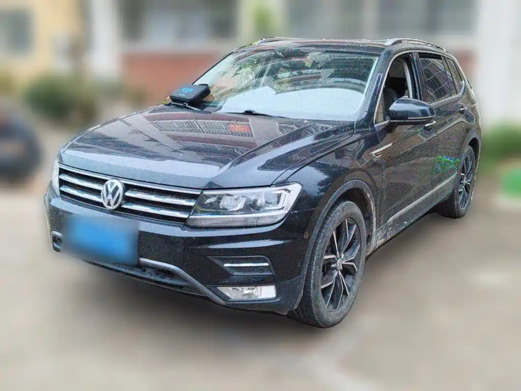 Volkswagen Tiguan L — миниатюра 2