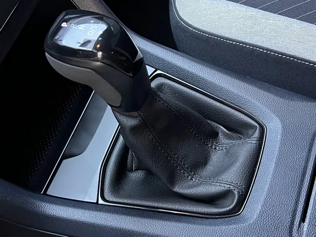 Volkswagen Tharu — миниатюра 11