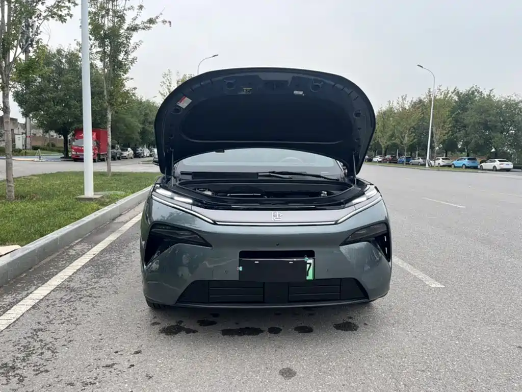 BYD Tang L — миниатюра 9