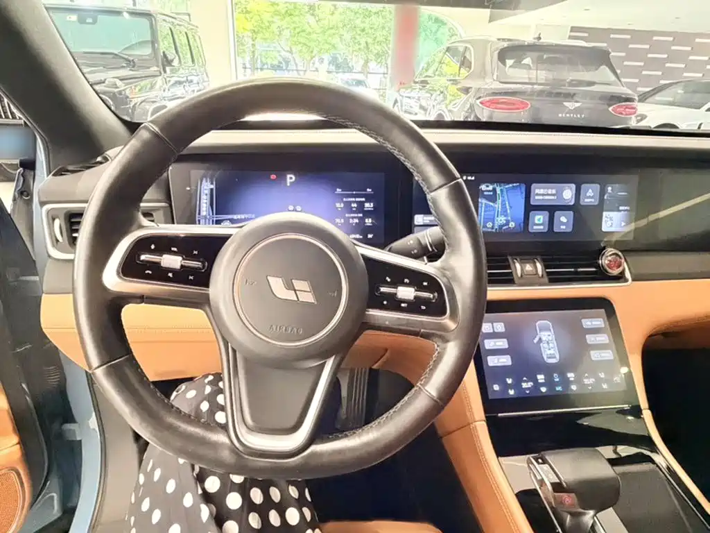 Li Auto Li ONE — миниатюра 10