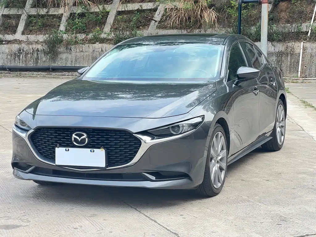 Mazda 3 Axela 2020