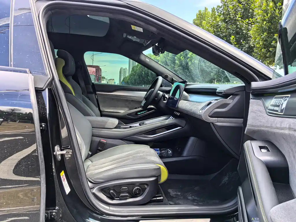 BYD L EV — миниатюра 7