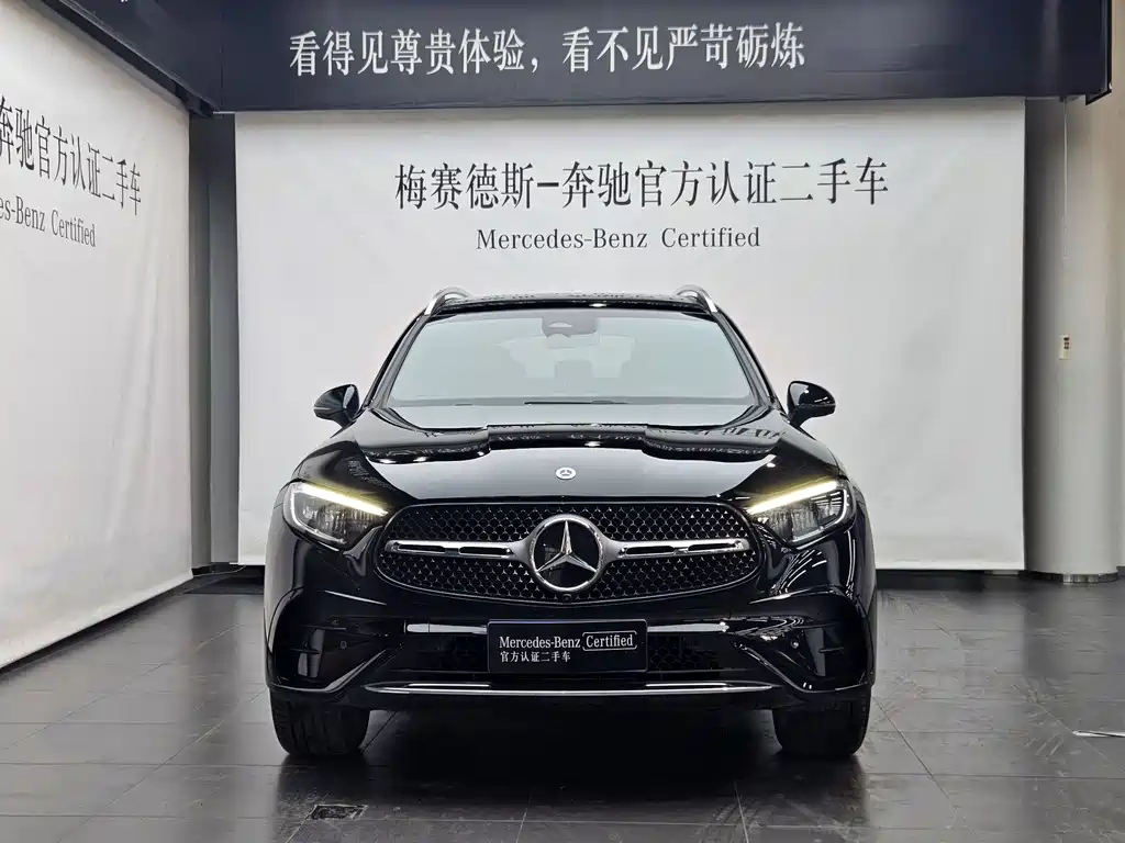 MERCEDES-BENZ GLC