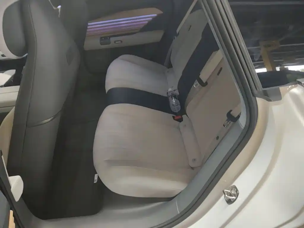 Audi E5 Sportback — миниатюра 17