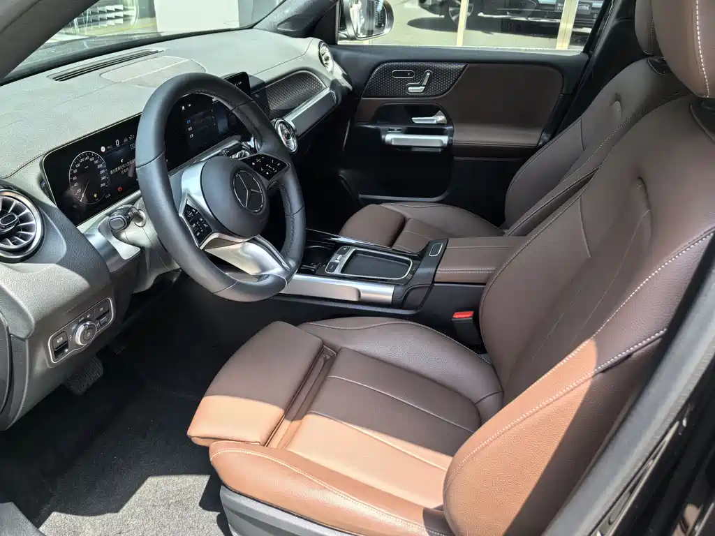 Mercedes-Benz GLB 2025 GLB 220 Fashion