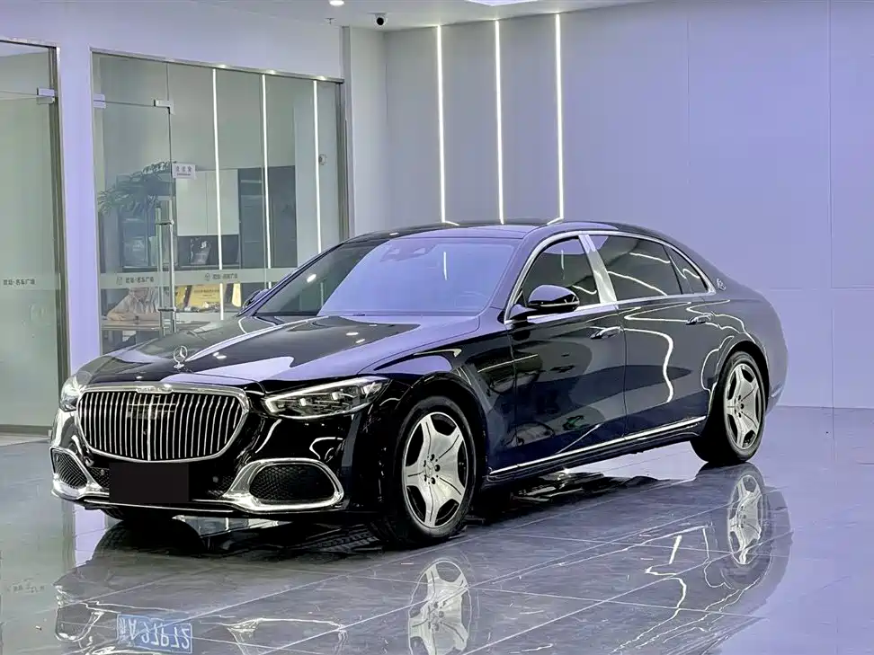 Mercedes-Benz S-Class 2024