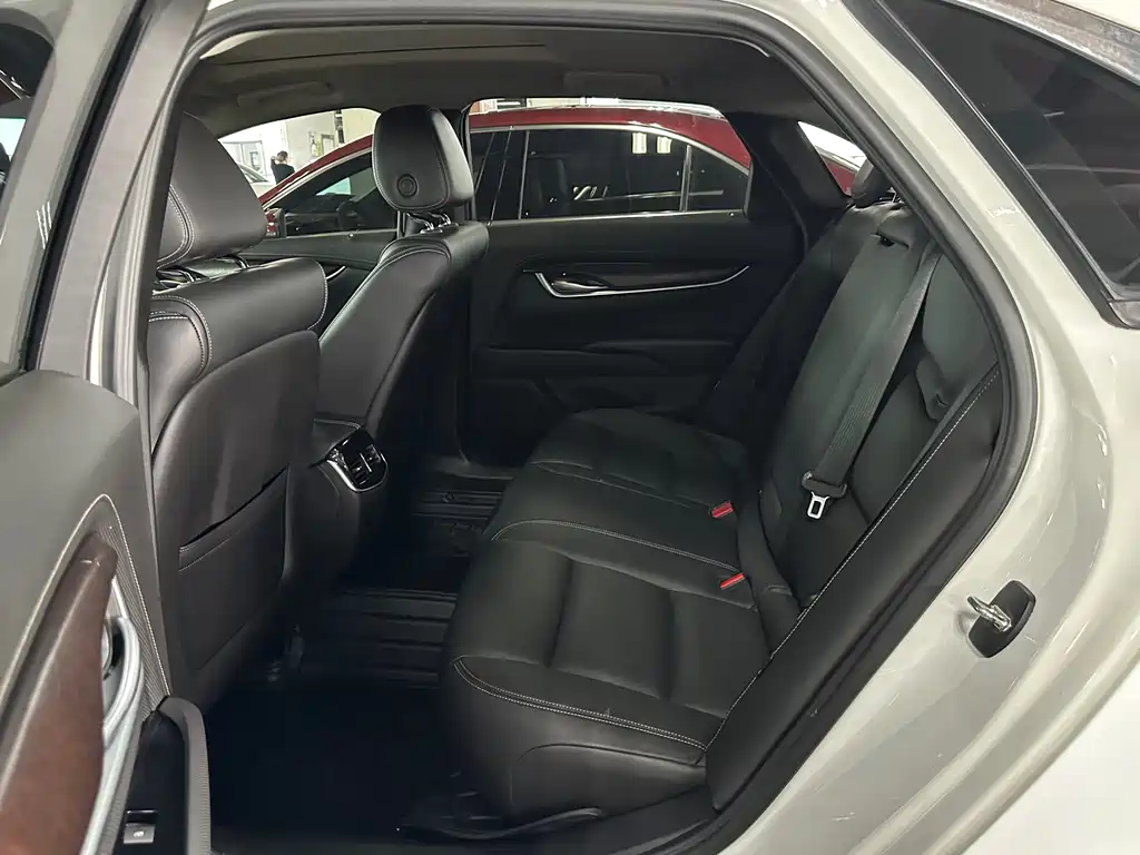 Cadillac XTS 2018 28T Elite
