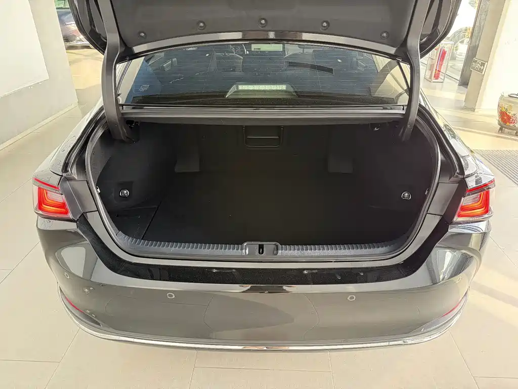Lexus ES — миниатюра 15