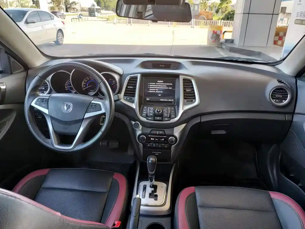 Changan Eado XT — миниатюра 18