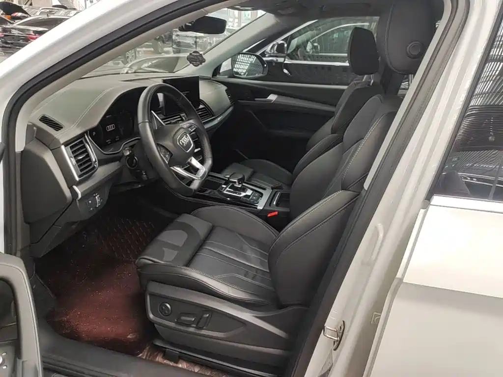 Audi Q5L — миниатюра 15