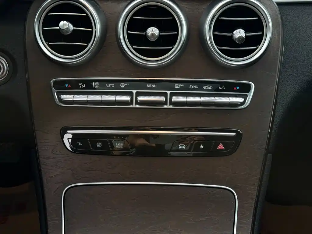 Mercedes-Benz GLC — миниатюра 34