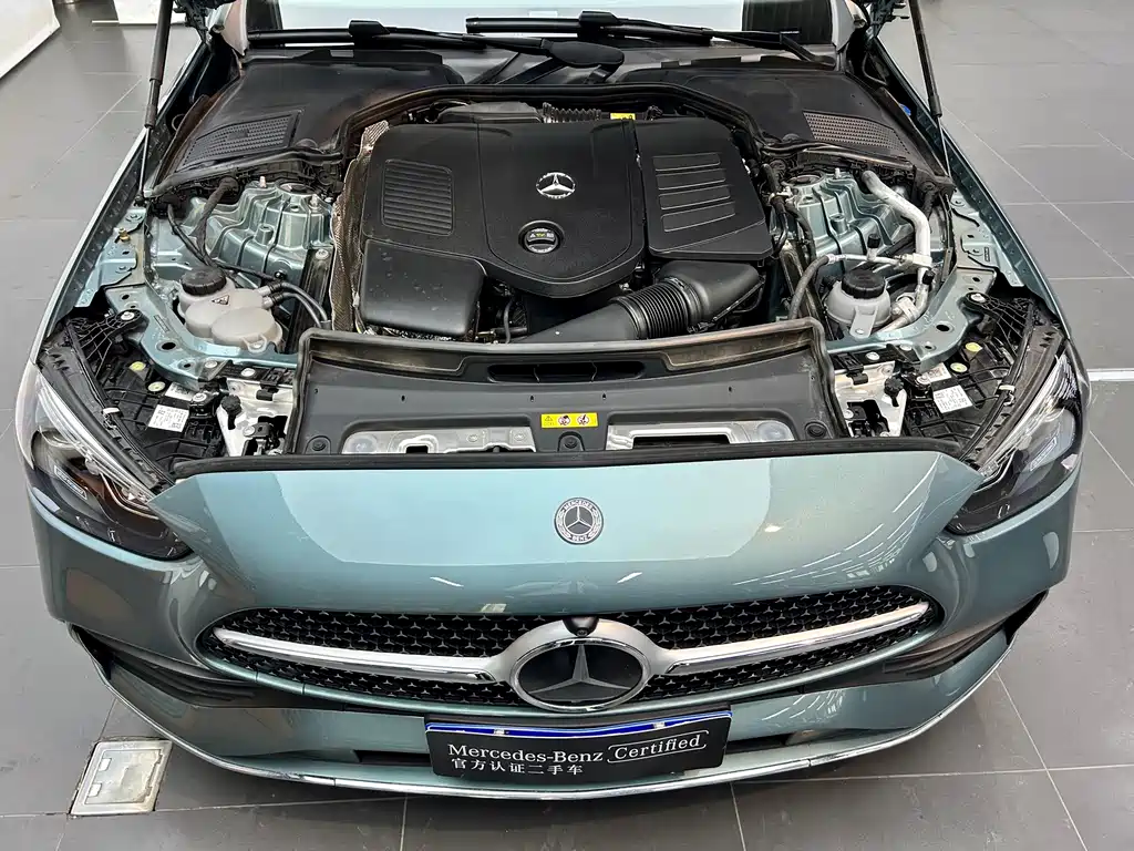 Mercedes-Benz C-Class — миниатюра 14