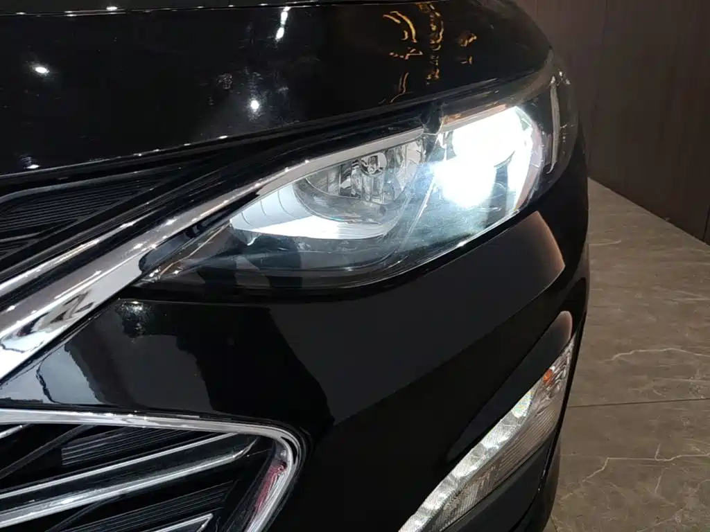 Chevrolet Malibu XL — миниатюра 24