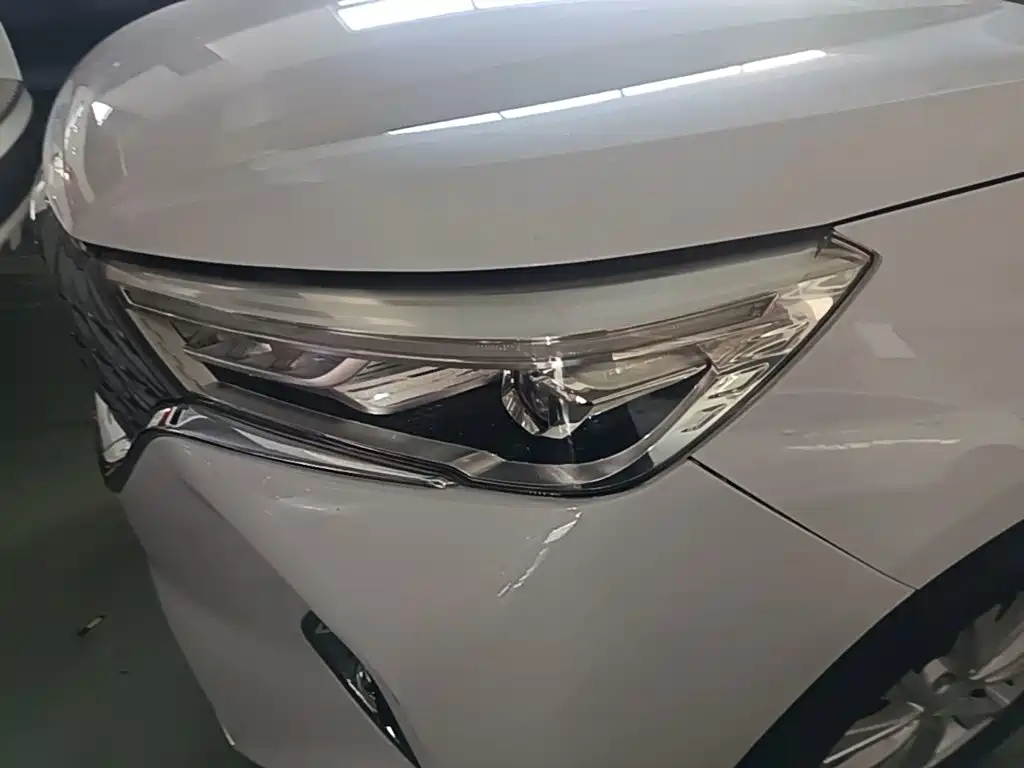 Haval M6 — миниатюра 24