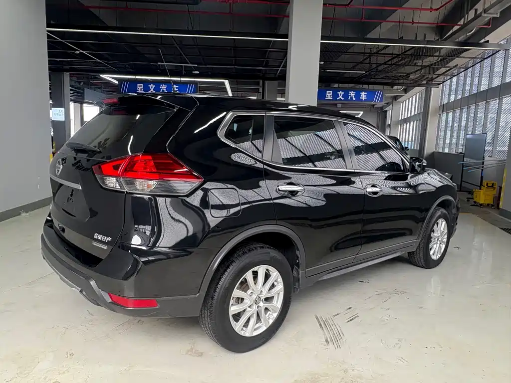 Nissan X-Trail — миниатюра 16