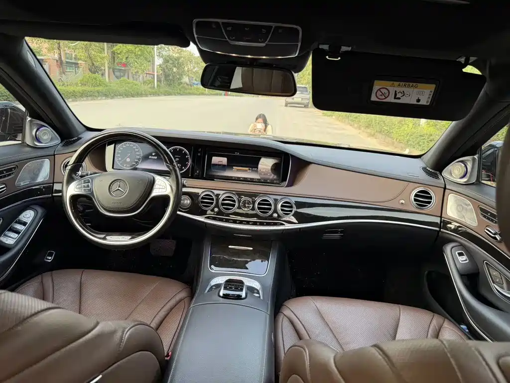 Mercedes-Benz S-Class — миниатюра 8